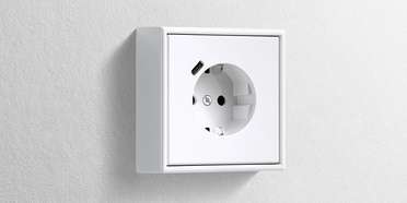 Erweiterter Anschlussraum für die Nachrüstung bei Elektro Heinz Mikl OHG in Kirchheim